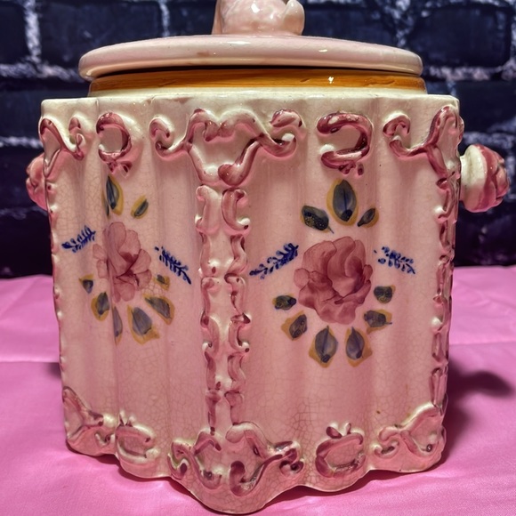Antique Cookie Jar - Picture 5 of 11